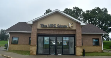 UPS Store closes after over 20 years in Marshalltown